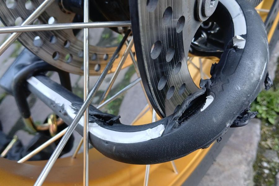 LITELOK X1 Saves BMW R1300GS in Portsmouth #128