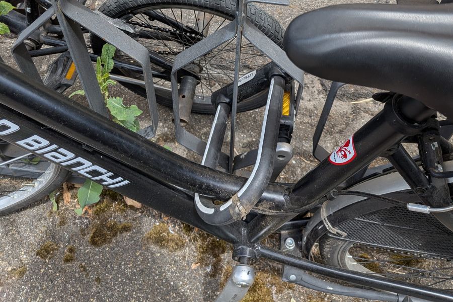 LITELOK X1 Saves Bike in Florence #136