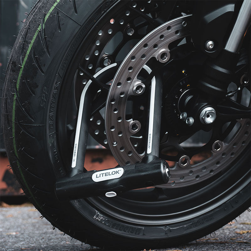 #colour_quartz white